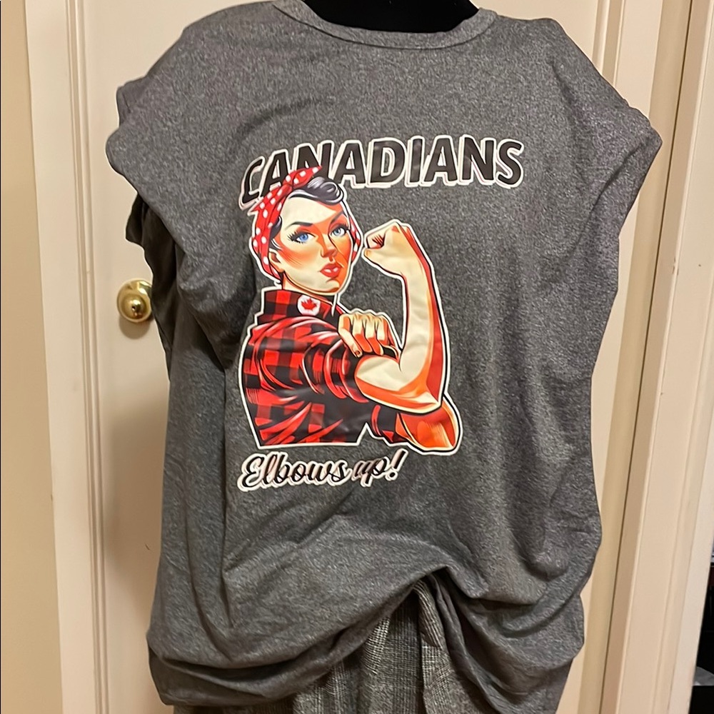 Oversized tee. Need I say more?